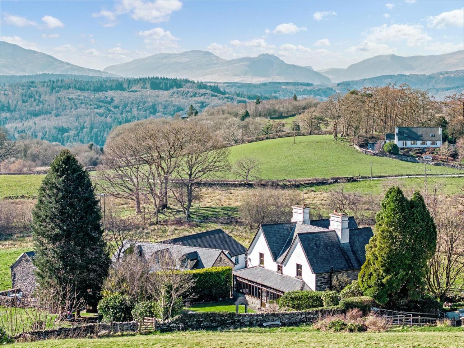 Old Coach House, Betws Y Coed, Snowdonia Villa Buitenkant foto